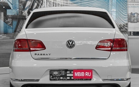 Volkswagen Passat B7, 2011 год, 899 000 рублей, 5 фотография