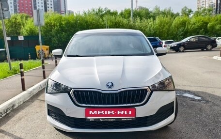 Skoda Rapid II, 2020 год, 1 365 000 рублей, 2 фотография
