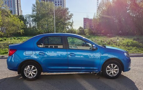 Renault Logan II, 2017 год, 750 000 рублей, 5 фотография