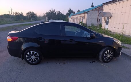 KIA Rio III рестайлинг, 2011 год, 650 000 рублей, 6 фотография