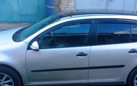 Volkswagen Golf V, 2005 год, 650 000 рублей, 3 фотография