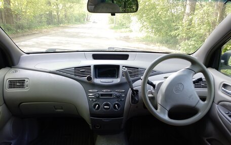 Toyota Prius IV XW50, 1998 год, 255 000 рублей, 5 фотография