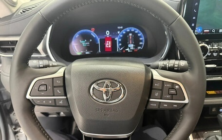 Toyota Highlander, 2025 год, 4 800 000 рублей, 12 фотография