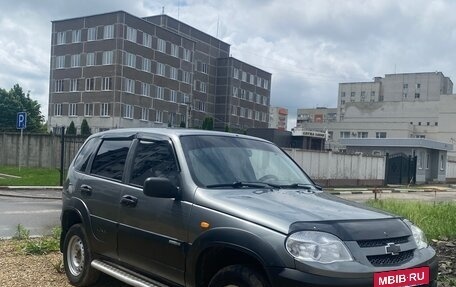 Chevrolet Niva I рестайлинг, 2010 год, 390 000 рублей, 4 фотография