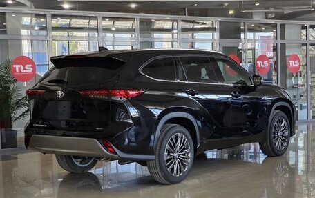 Toyota Highlander, 2026 год, 4 890 000 рублей, 2 фотография