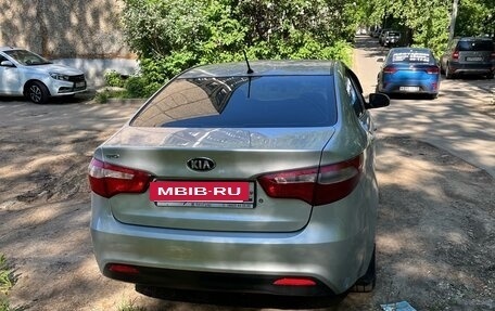 KIA Rio III рестайлинг, 2013 год, 710 000 рублей, 2 фотография