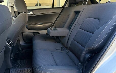 KIA Sportage IV рестайлинг, 2018 год, 2 150 000 рублей, 10 фотография