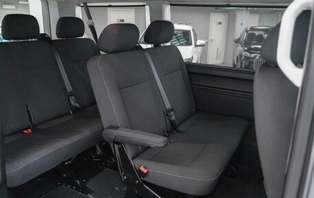 Volkswagen Caravelle T6 рестайлинг, 2019 год, 2 750 000 рублей, 10 фотография