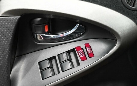 Toyota RAV4, 2011 год, 1 890 000 рублей, 13 фотография