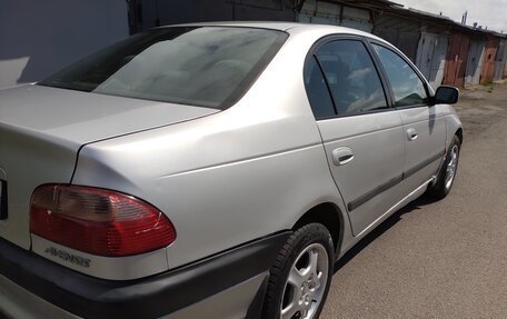 Toyota Avensis III рестайлинг, 2001 год, 370 000 рублей, 6 фотография
