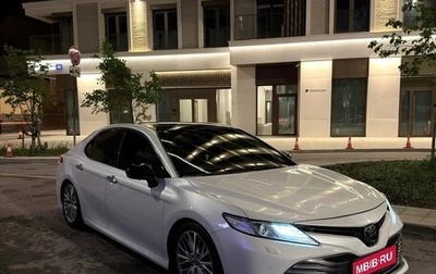 Toyota Camry, 2018 год, 2 950 000 рублей, 1 фотография