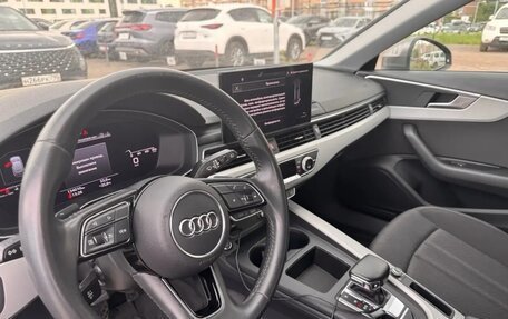 Audi A4, 2019 год, 2 550 000 рублей, 7 фотография