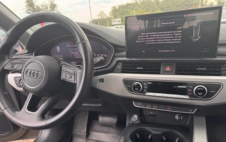 Audi A4, 2019 год, 2 550 000 рублей, 13 фотография