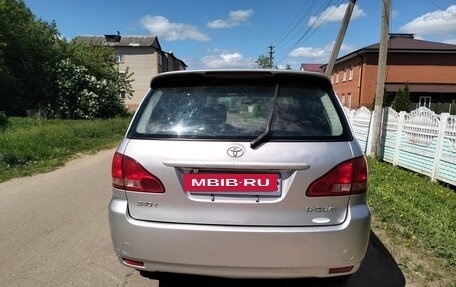 Toyota Ipsum II, 2002 год, 690 000 рублей, 5 фотография