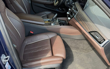 BMW 5 серия, 2020 год, 5 900 000 рублей, 5 фотография