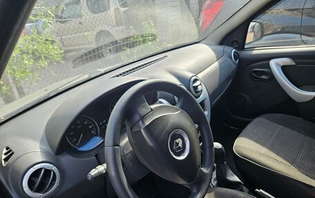 Renault Logan I, 2013 год, 250 000 рублей, 7 фотография