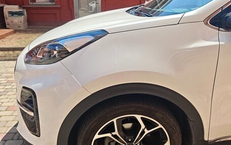 KIA Sportage IV рестайлинг, 2020 год, 2 900 000 рублей, 6 фотография