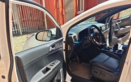 KIA Sportage IV рестайлинг, 2020 год, 2 900 000 рублей, 10 фотография