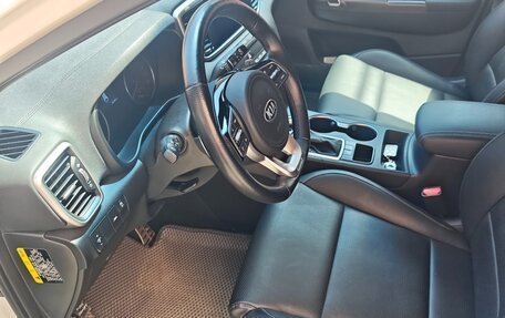 KIA Sportage IV рестайлинг, 2020 год, 2 900 000 рублей, 24 фотография