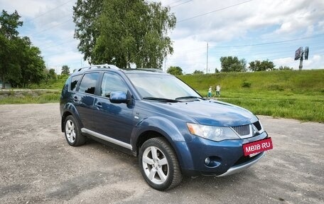 Mitsubishi Outlander III рестайлинг 3, 2008 год, 1 075 000 рублей, 4 фотография