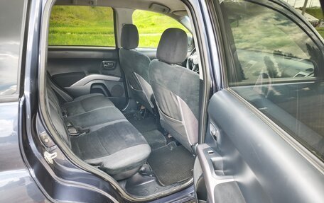 Mitsubishi Outlander III рестайлинг 3, 2008 год, 1 075 000 рублей, 21 фотография