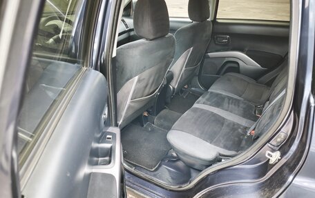 Mitsubishi Outlander III рестайлинг 3, 2008 год, 1 075 000 рублей, 19 фотография
