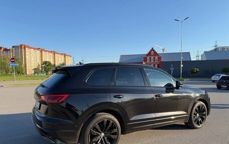 Volkswagen Touareg III, 2020 год, 7 350 000 рублей, 2 фотография