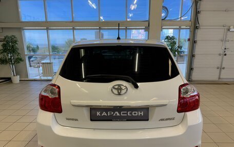 Toyota Auris II, 2010 год, 670 000 рублей, 4 фотография