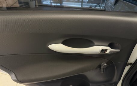 Toyota Auris II, 2010 год, 670 000 рублей, 15 фотография
