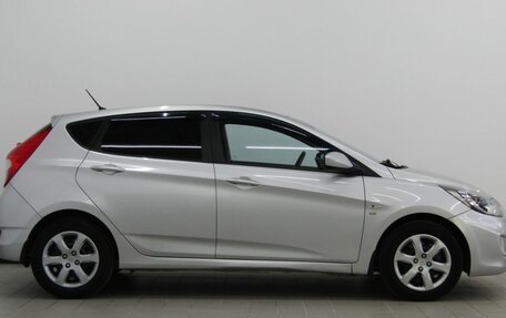 Hyundai Solaris II рестайлинг, 2014 год, 950 000 рублей, 6 фотография