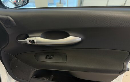 Toyota Auris II, 2010 год, 670 000 рублей, 16 фотография