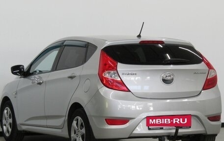 Hyundai Solaris II рестайлинг, 2014 год, 950 000 рублей, 3 фотография