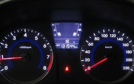 Hyundai Solaris II рестайлинг, 2014 год, 950 000 рублей, 18 фотография