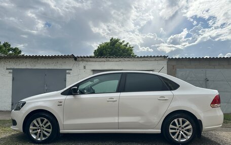 Volkswagen Polo VI (EU Market), 2013 год, 999 000 рублей, 3 фотография