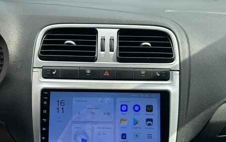 Volkswagen Polo VI (EU Market), 2013 год, 999 000 рублей, 13 фотография