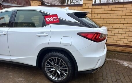 Lexus RX IV рестайлинг, 2017 год, 4 250 000 рублей, 4 фотография