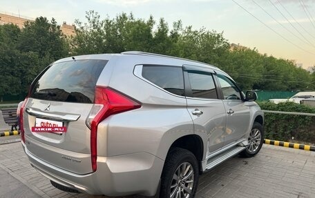 Mitsubishi Pajero Sport III рестайлинг, 2019 год, 3 250 000 рублей, 3 фотография