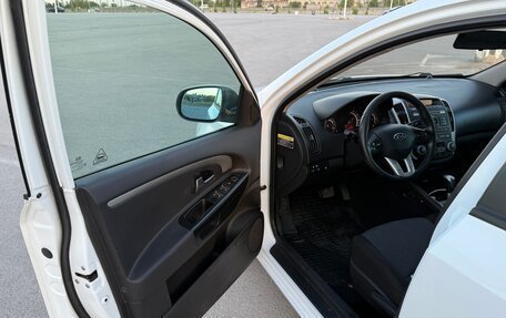 KIA cee'd I рестайлинг, 2012 год, 950 000 рублей, 16 фотография