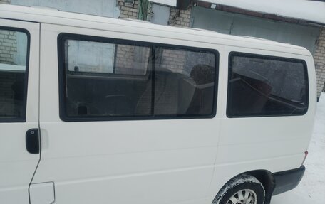 Volkswagen Transporter T4, 2000 год, 1 199 000 рублей, 2 фотография