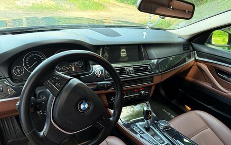 BMW 5 серия, 2013 год, 2 400 000 рублей, 8 фотография
