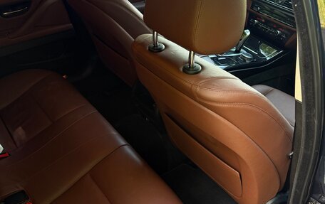 BMW 5 серия, 2013 год, 2 400 000 рублей, 15 фотография