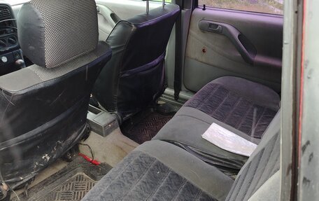 Volkswagen Passat B4, 1994 год, 85 000 рублей, 7 фотография