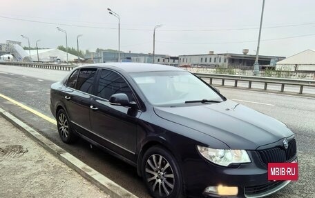 Skoda Superb III рестайлинг, 2012 год, 450 000 рублей, 2 фотография