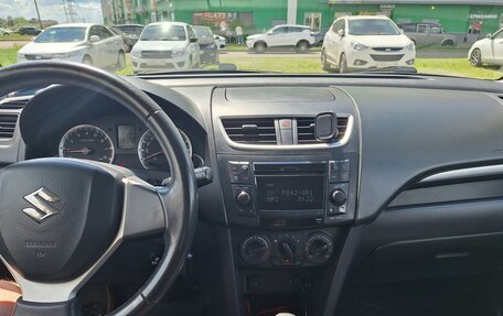 Suzuki Swift IV, 2011 год, 645 000 рублей, 10 фотография