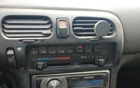 Mazda 626, 1993 год, 140 000 рублей, 12 фотография