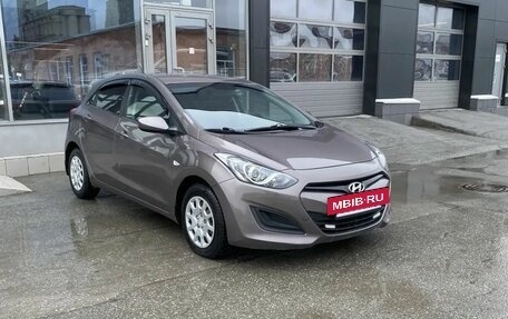 Hyundai i30 II рестайлинг, 2012 год, 950 000 рублей, 3 фотография
