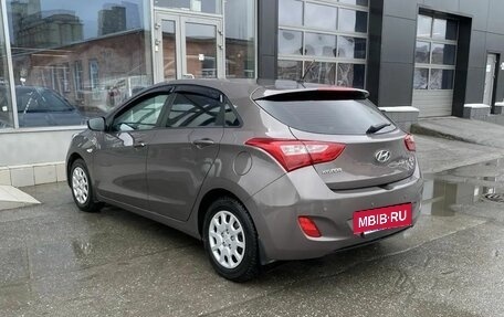 Hyundai i30 II рестайлинг, 2012 год, 950 000 рублей, 7 фотография