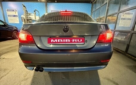 BMW 5 серия, 2004 год, 777 000 рублей, 4 фотография
