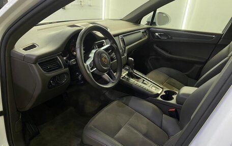 Porsche Macan I рестайлинг, 2016 год, 3 950 000 рублей, 4 фотография