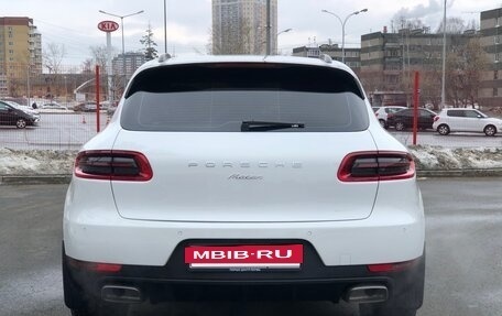 Porsche Macan I рестайлинг, 2016 год, 3 950 000 рублей, 3 фотография